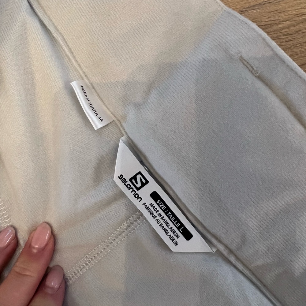 Women's White Salomon Ski Pants - Picture 3 of 4
